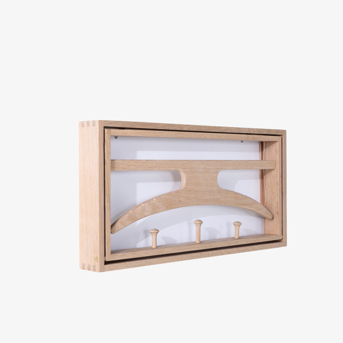 The Hanger' in soaped oak by Adam Hoff & Poul Østergaard | KLASSIK