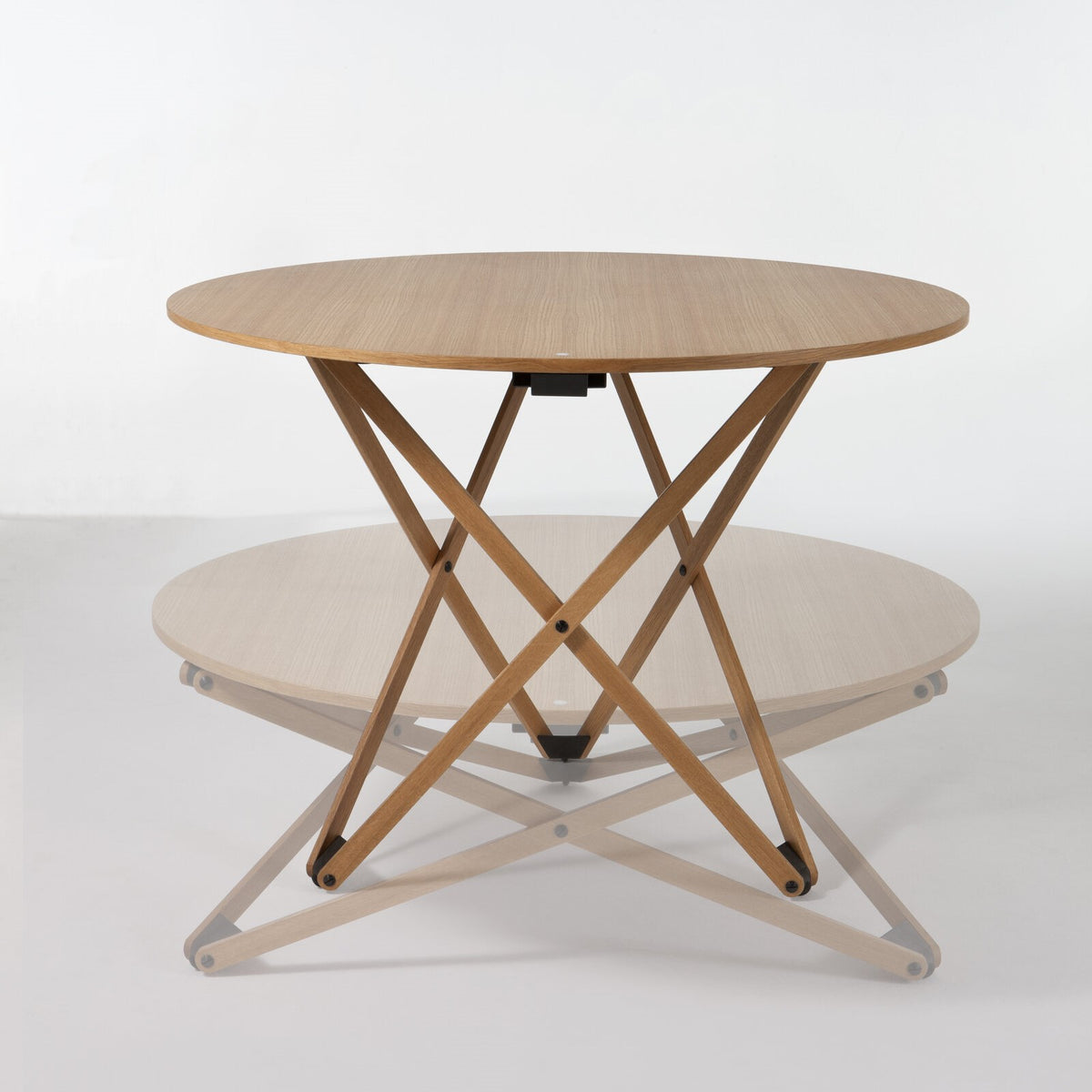 Subeybaja - Coffee & dining table in oak