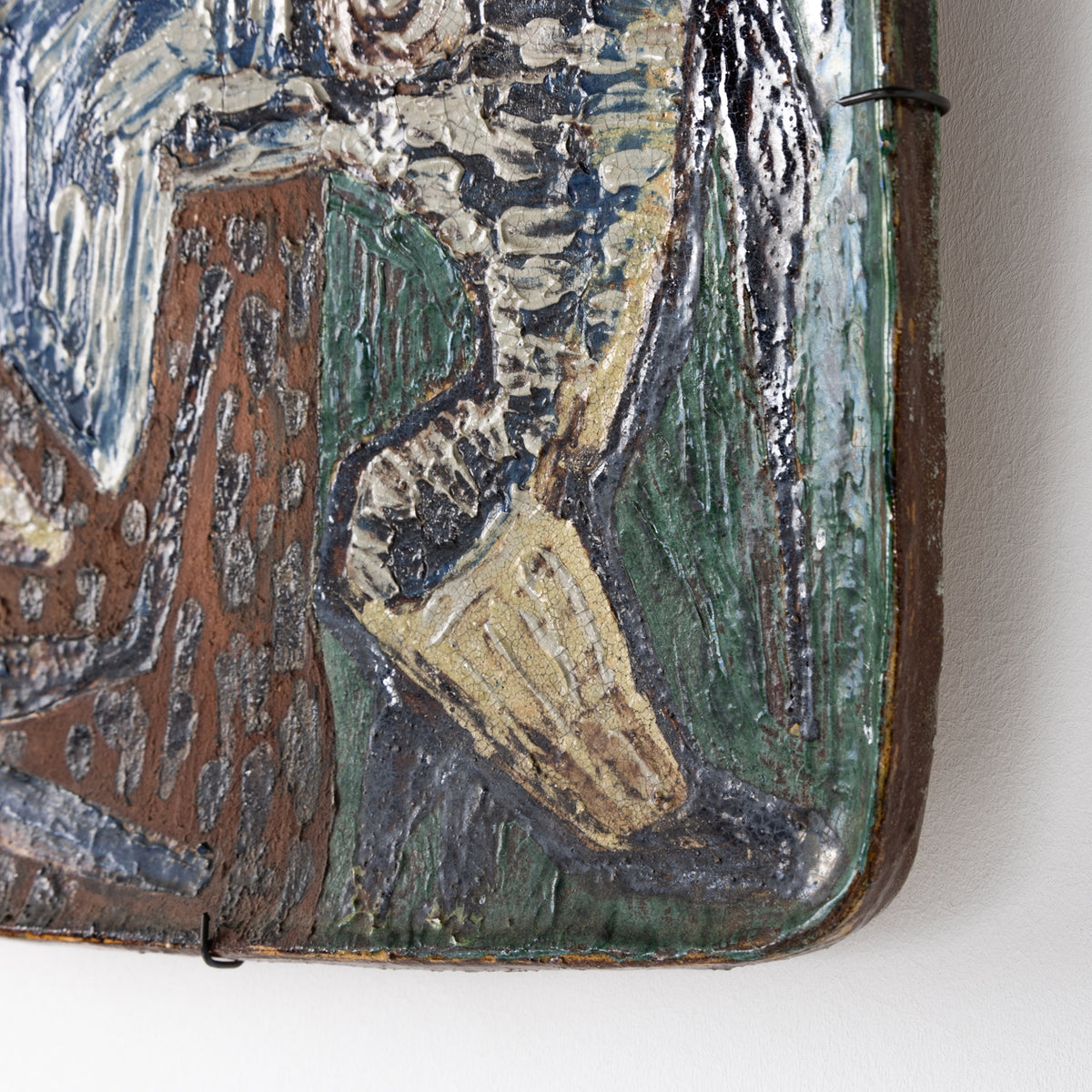 Relief in stoneware