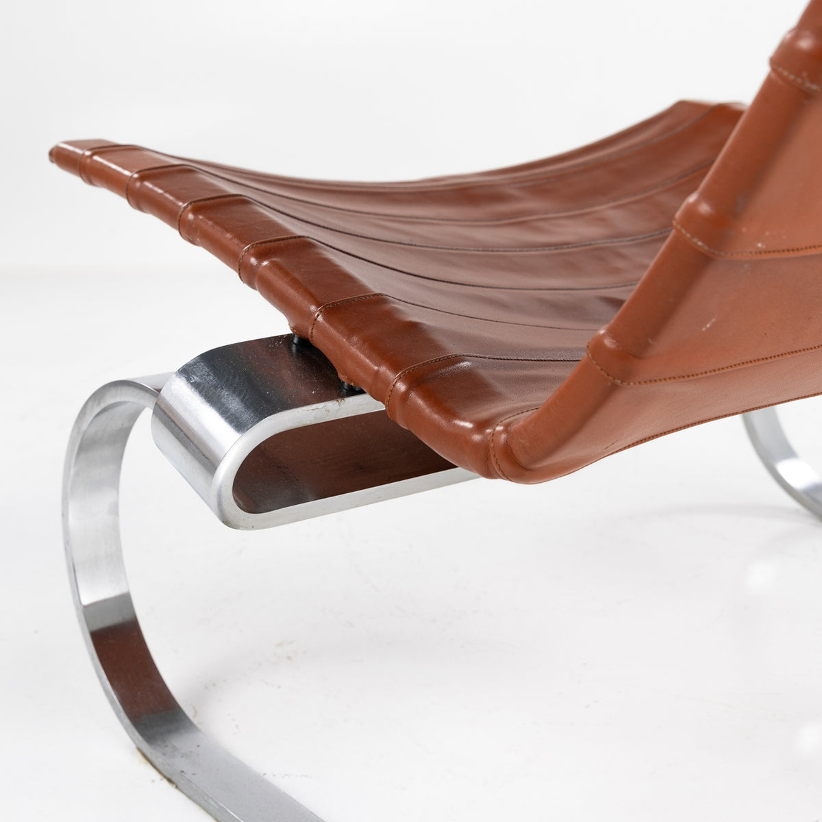 PK 20 - Lounge chair in cognac leather