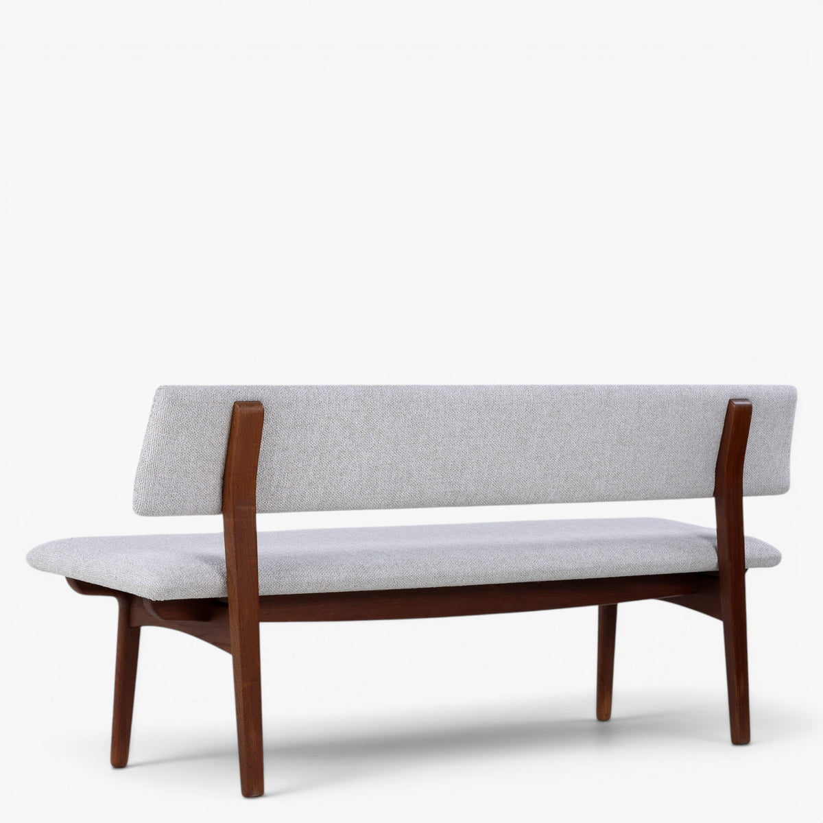 Bench in teak
