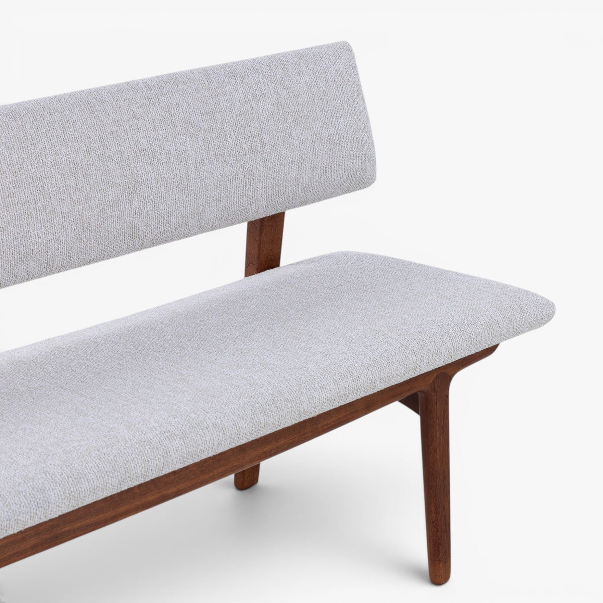 Bench in teak