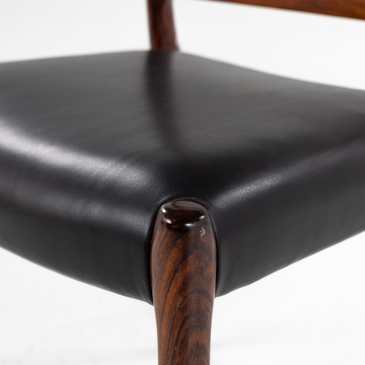 NO 82 - High-back dining chair in rosewood