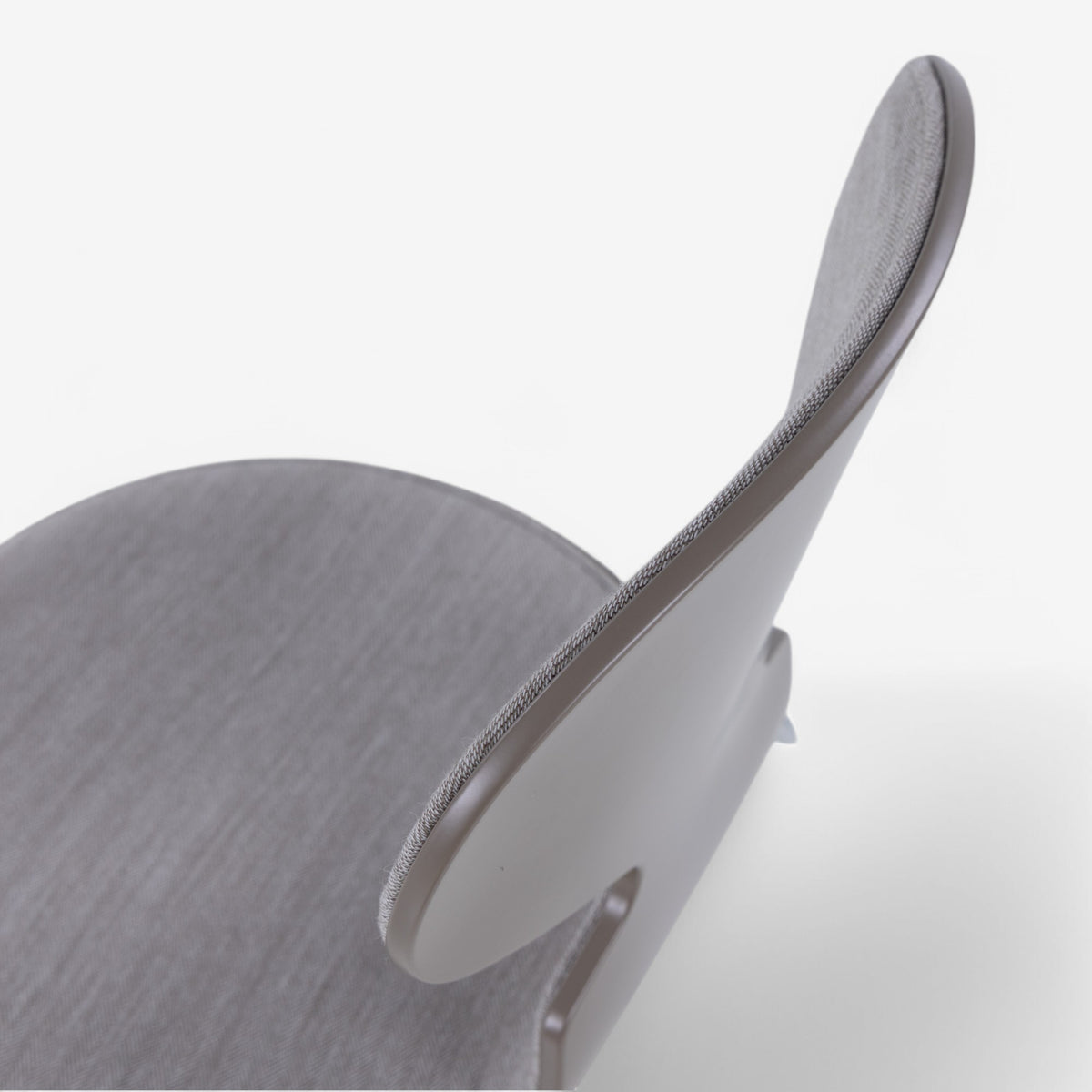AJ 3100 - 'The Ant' in Vils-textile