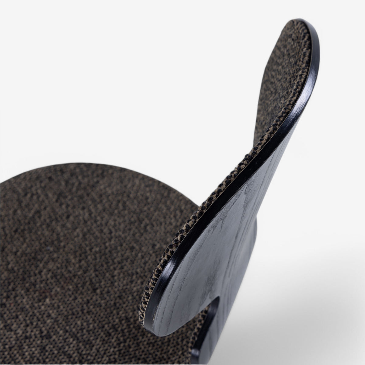 AJ 3100 - 'The Ant' in Safire-textile