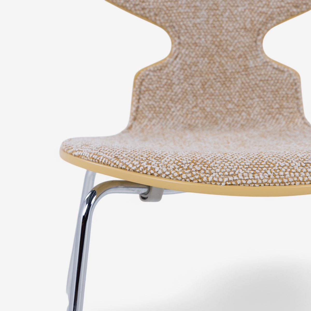 AJ 3100 - 'The Ant' in Moss-textile