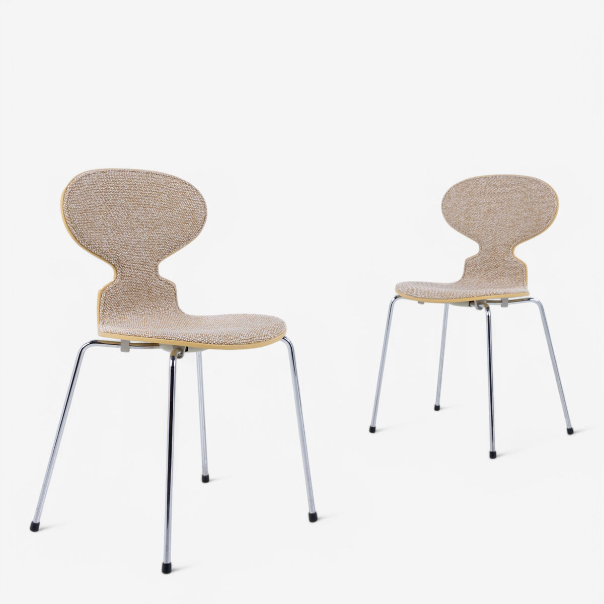 AJ 3100 - 'The Ant' in Moss-textile