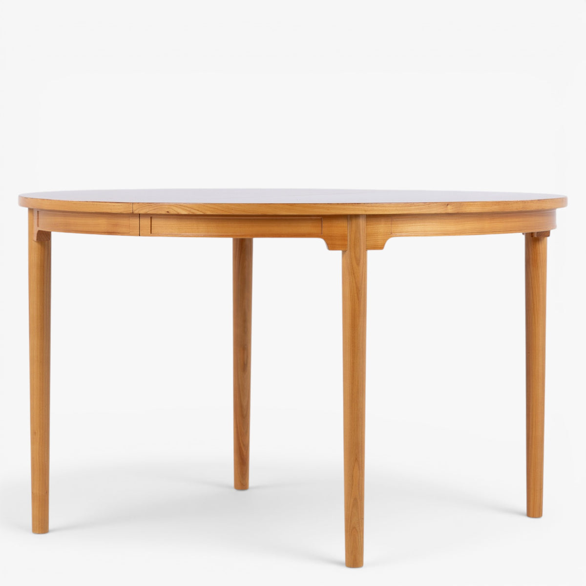 'China table' in cherry wood