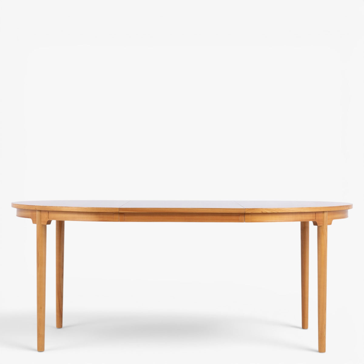 'China table' in cherry wood