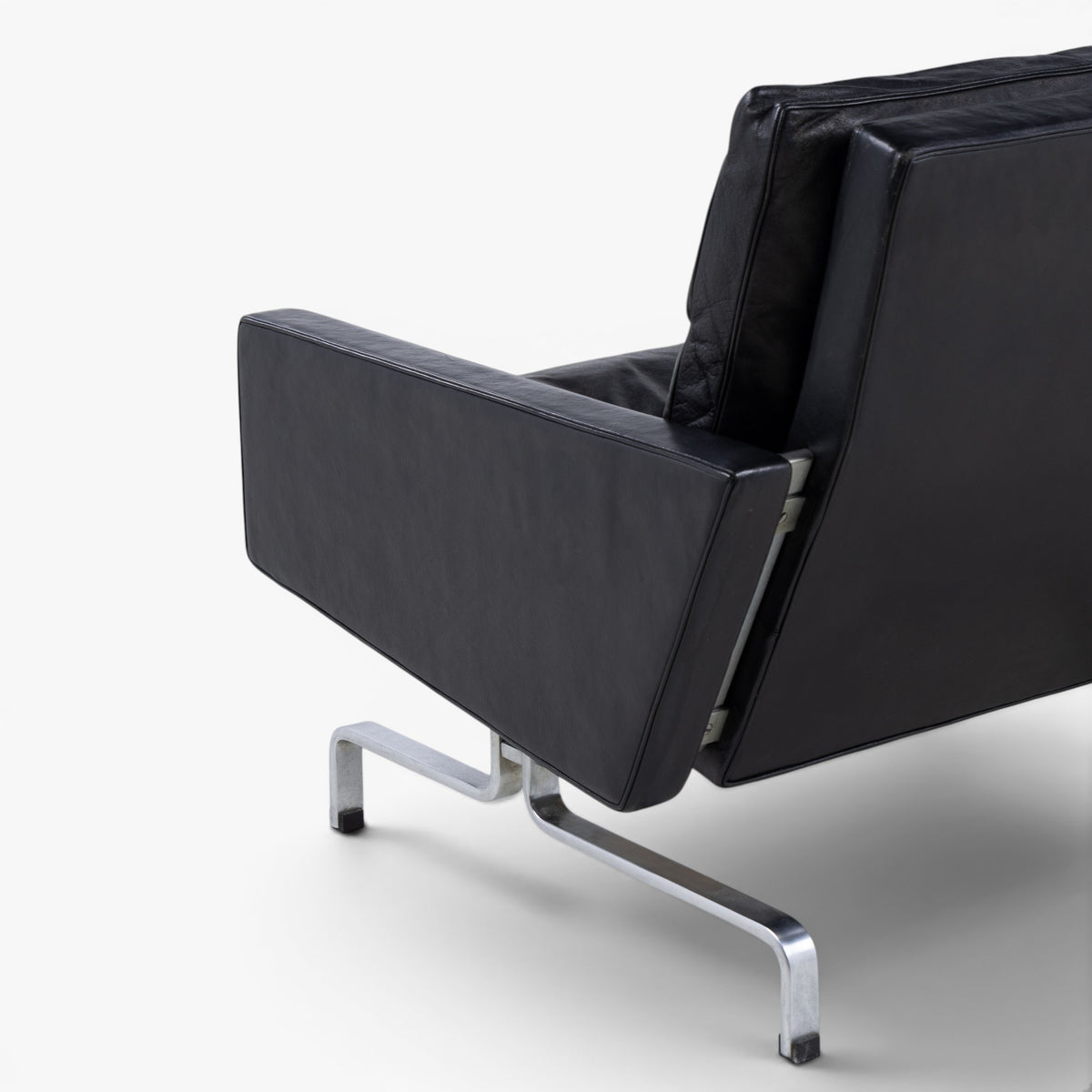PK 31/2 - 2 pers. sofa i originalt sort læder
