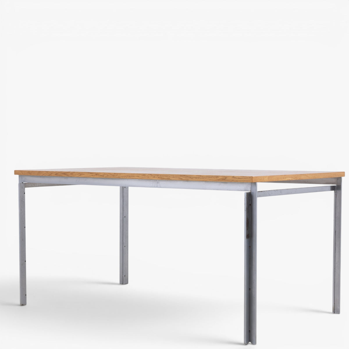 PK 53 - Skrivebord i eg