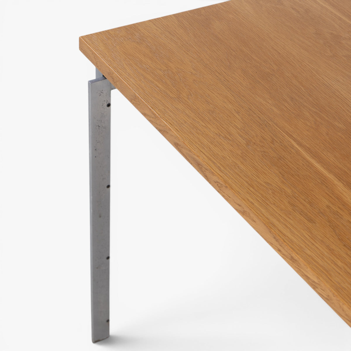 PK 53 - Skrivebord i eg