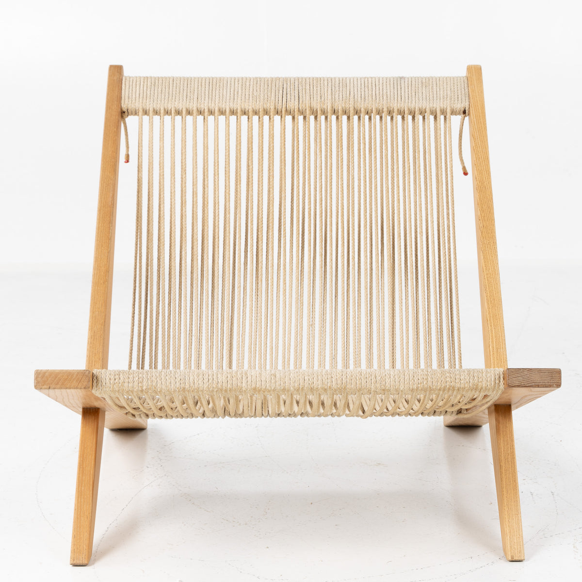 JH 106 - Easy chair in ash