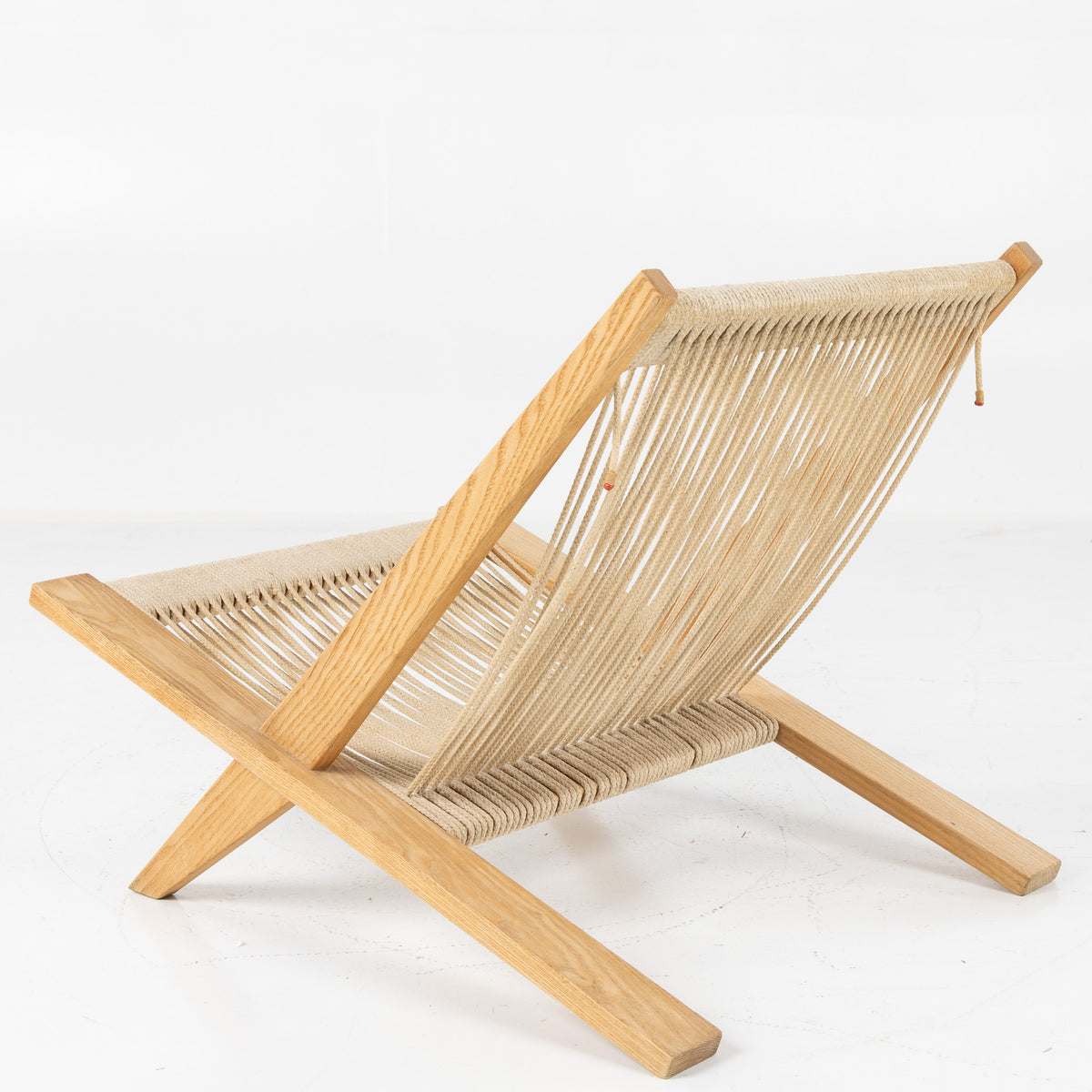 JH 106 - Easy chair in ash