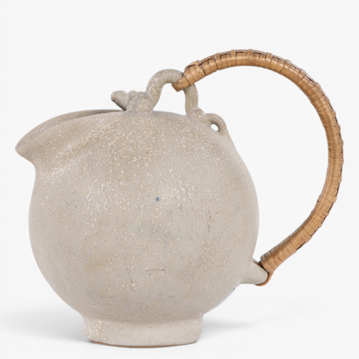 Jug in stoneware