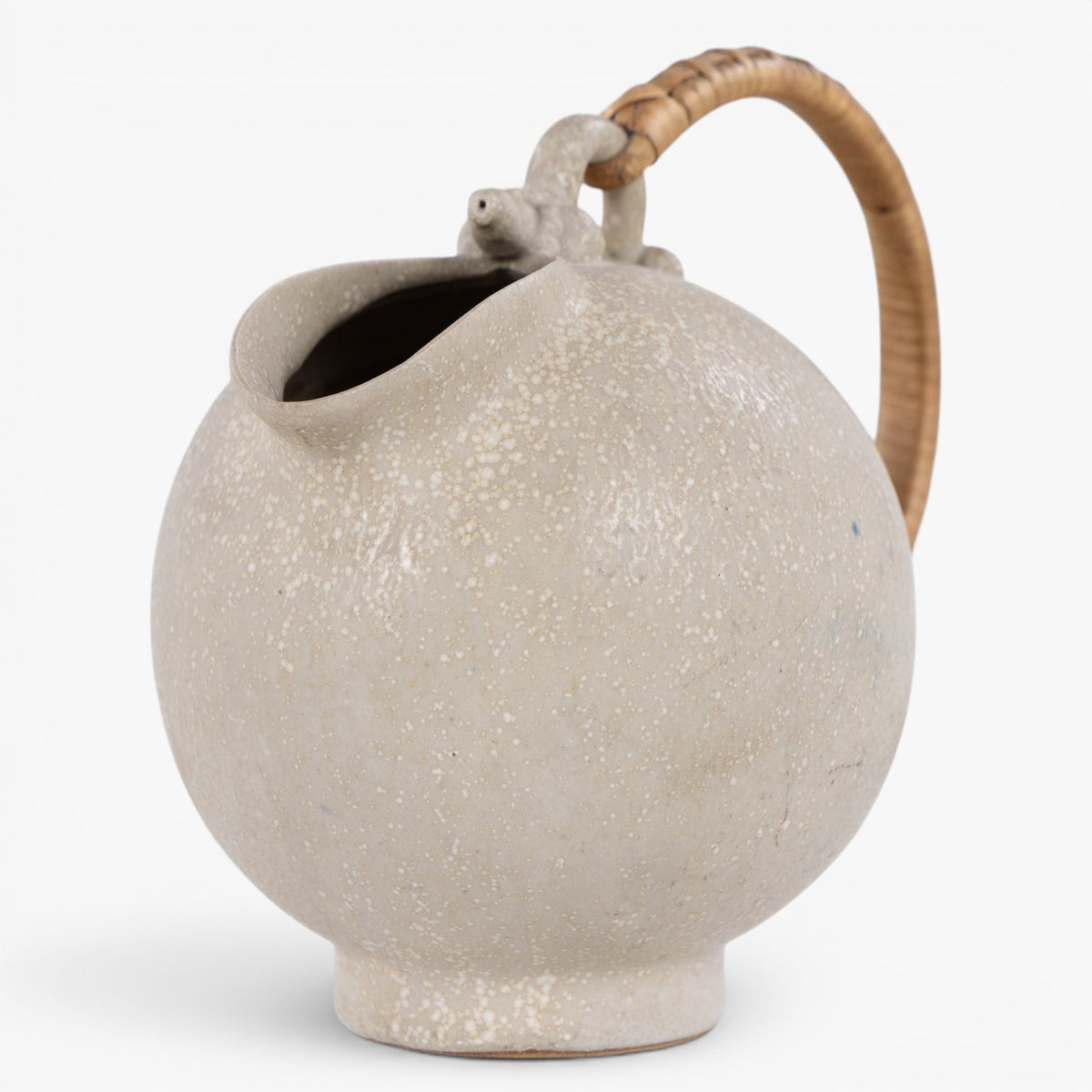 Jug in stoneware