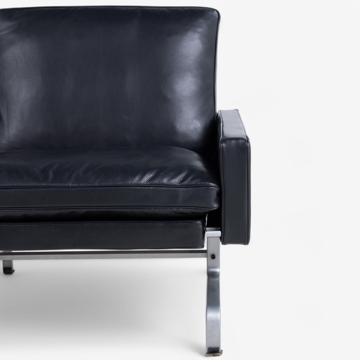 PK 31/2 - 2-seater sofa in black Klassik leather