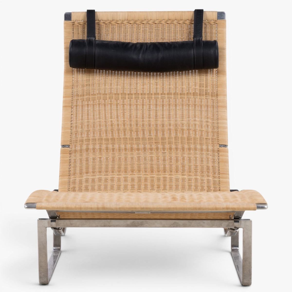 PK 24 - Chaise longue in wicker