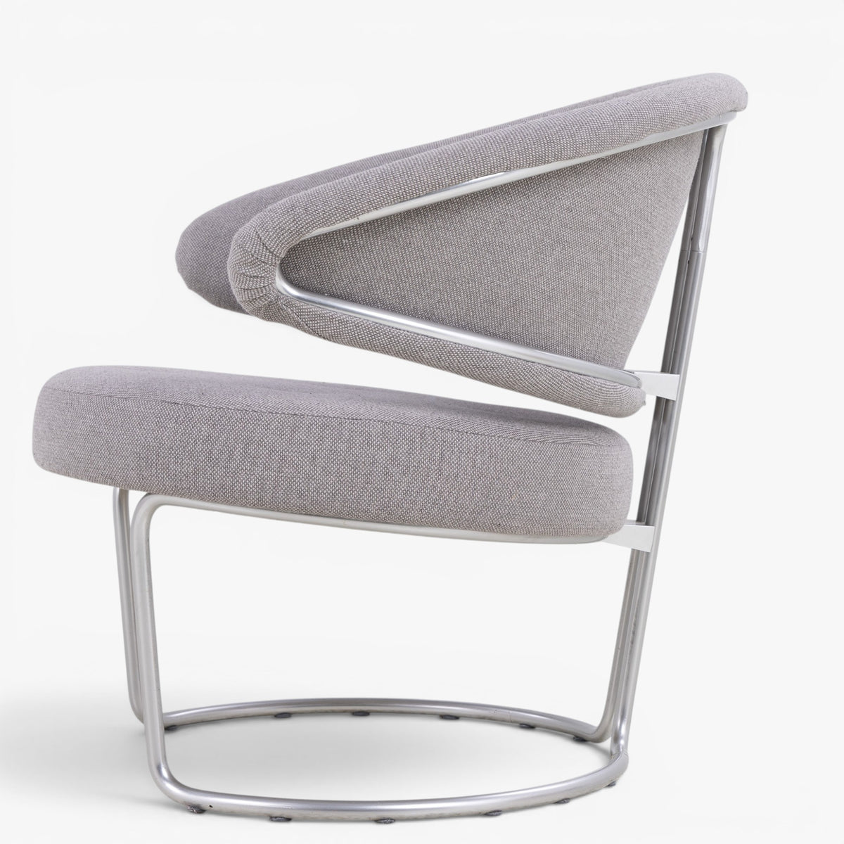 Easy chair in aluminium