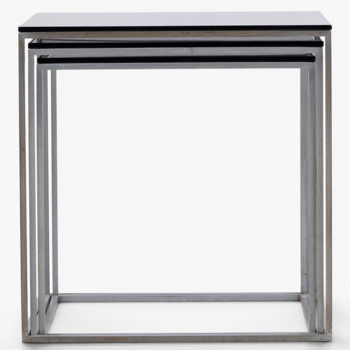 PK 71 - Nesting tables in steel