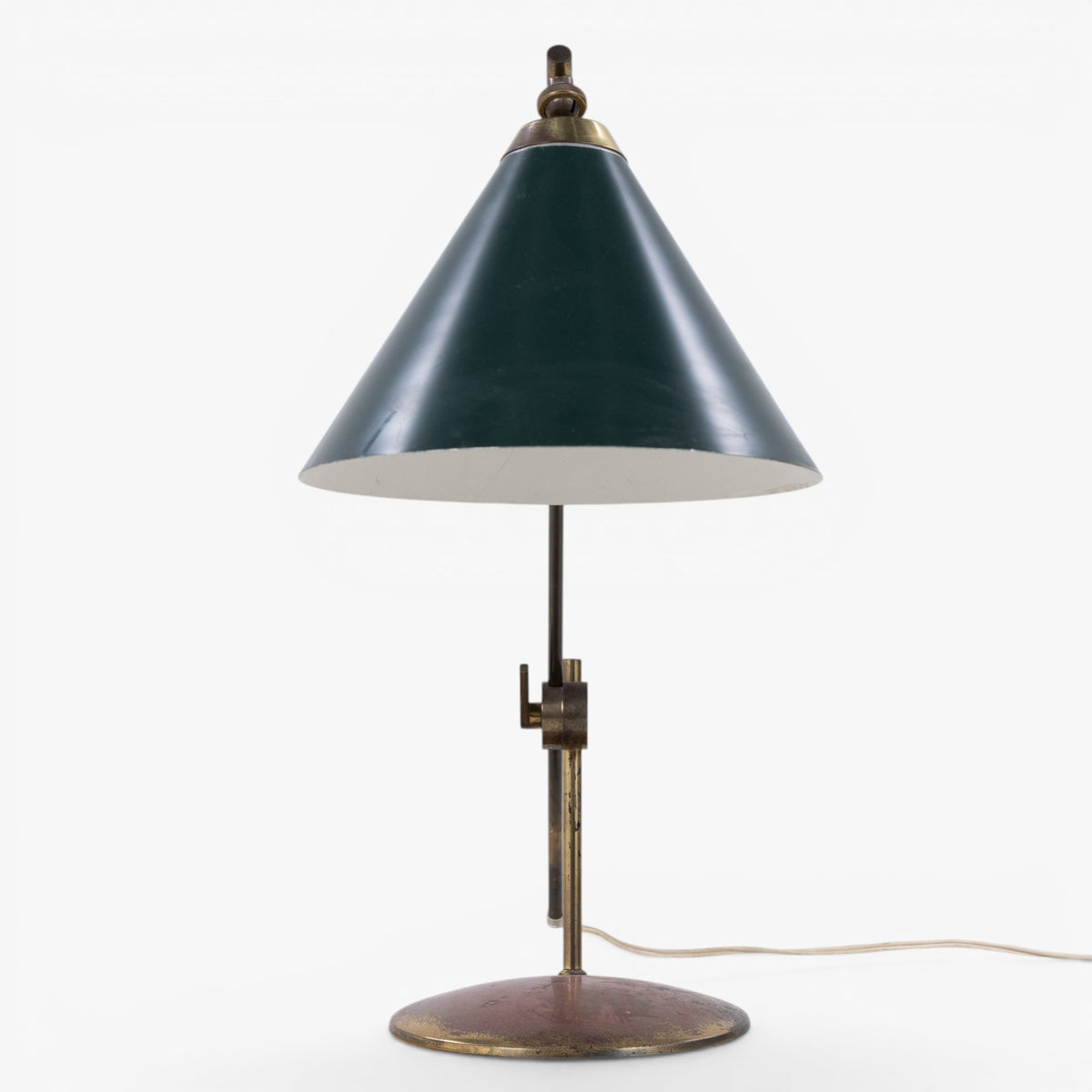 Table lamp in brass