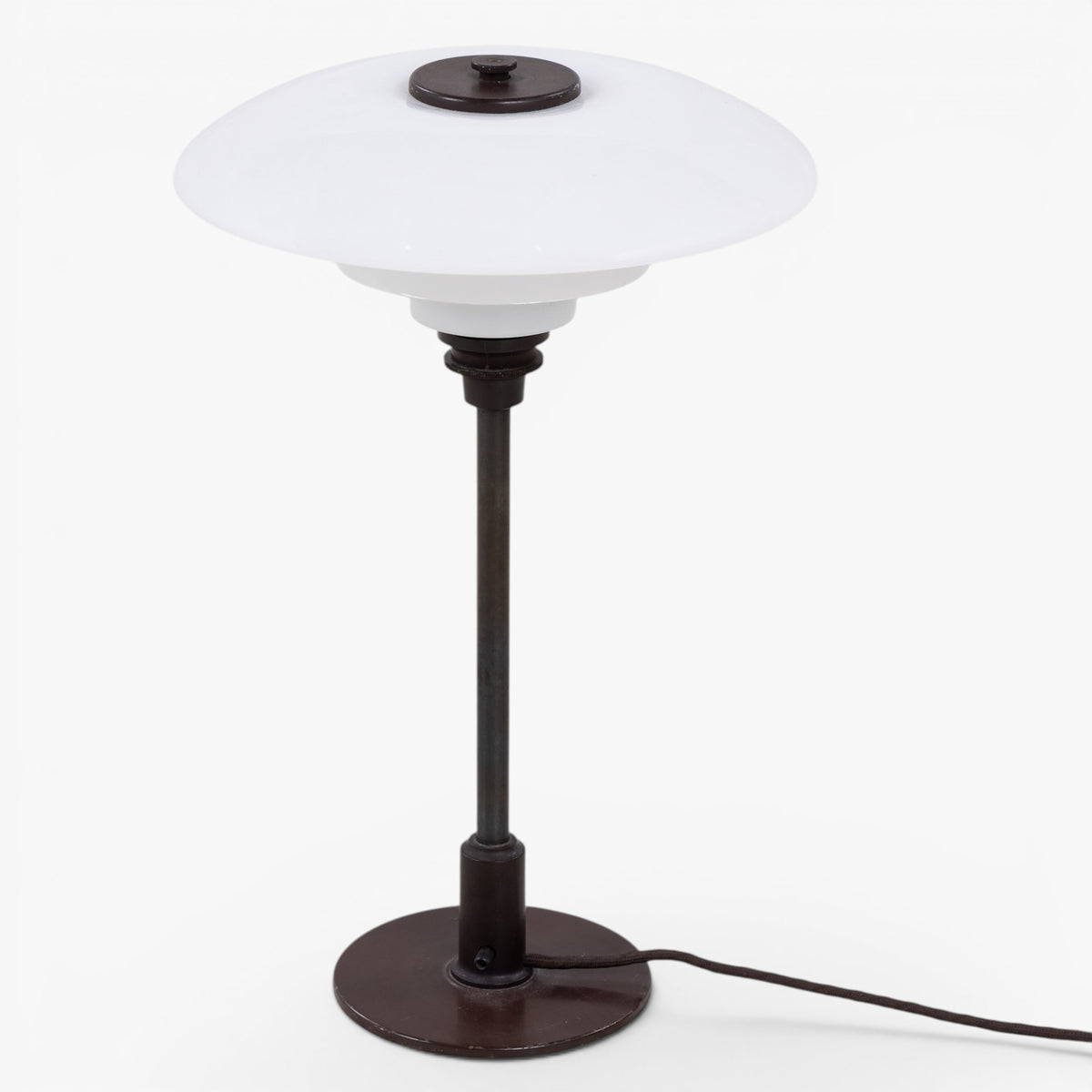 PH 3/2 - Bordlampe m. glasskærme
