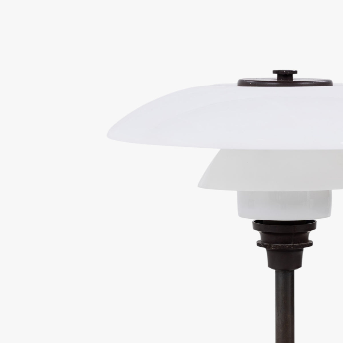 PH 3/2 - Bordlampe m. glasskærme