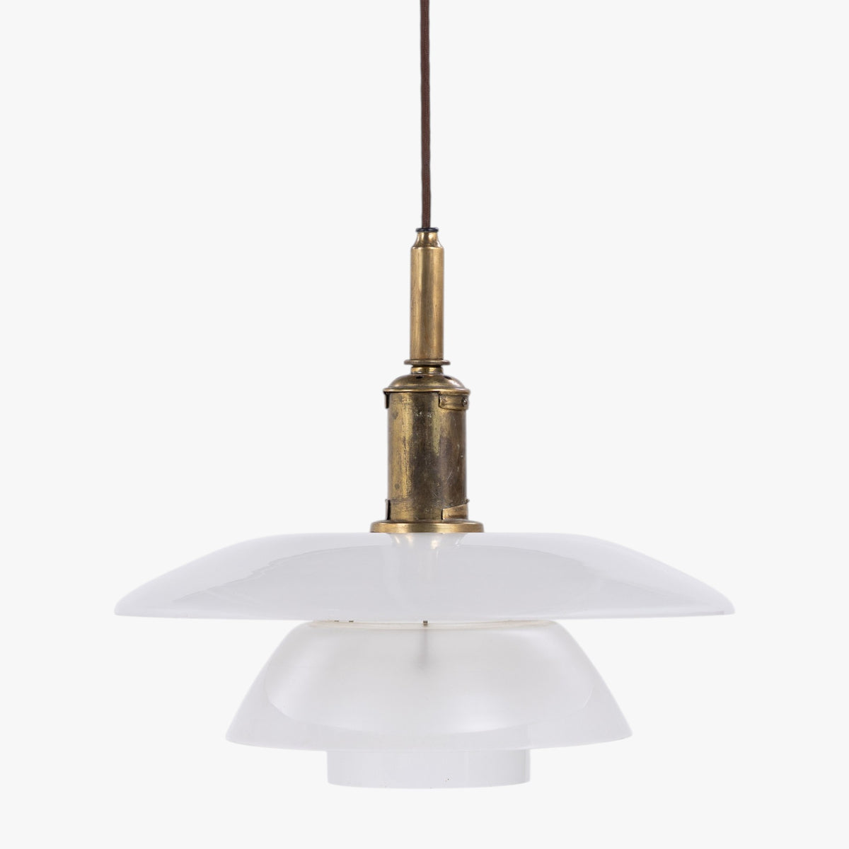 PH 4/4 - Pendant w. glass shades