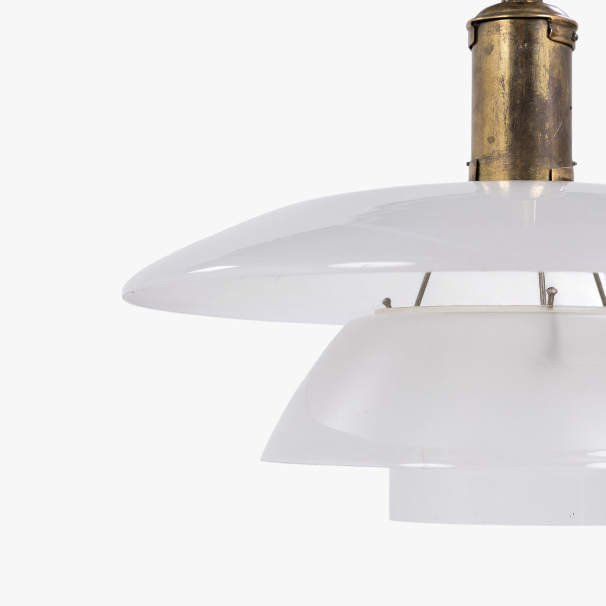 PH 4/4 - Pendant w. glass shades