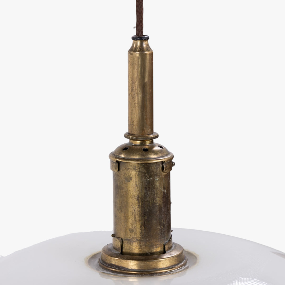 PH 4/4 - Pendant w. glass shades