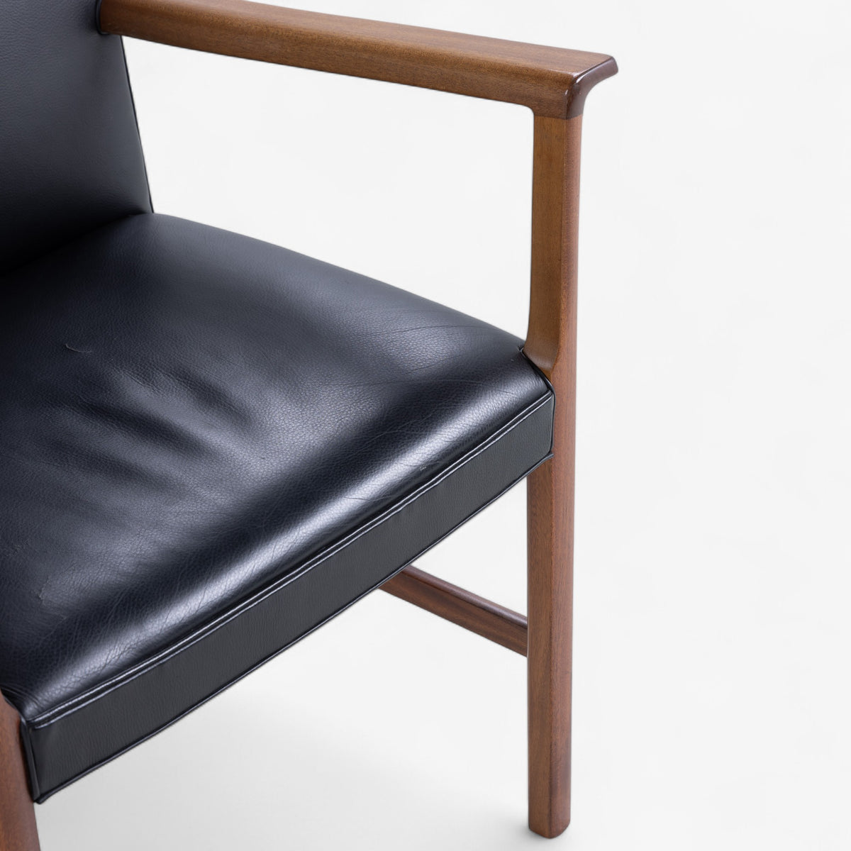Armchair in mahogany