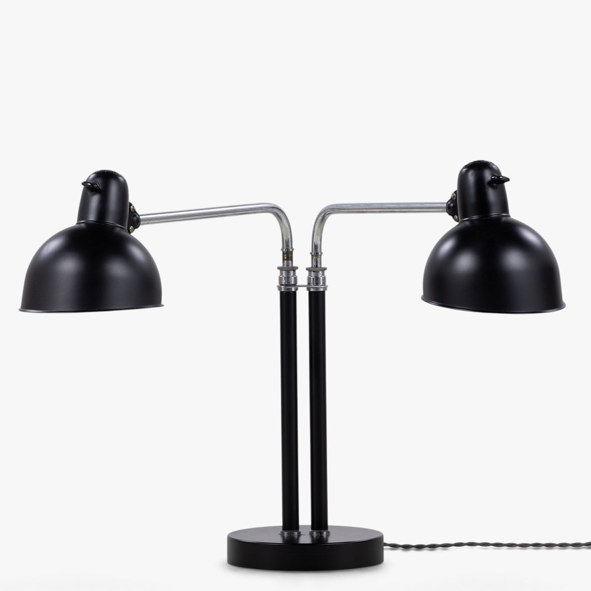 6780 - To-armet bordlampe