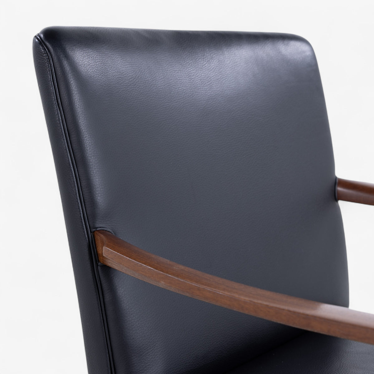 Armchair in mahogany