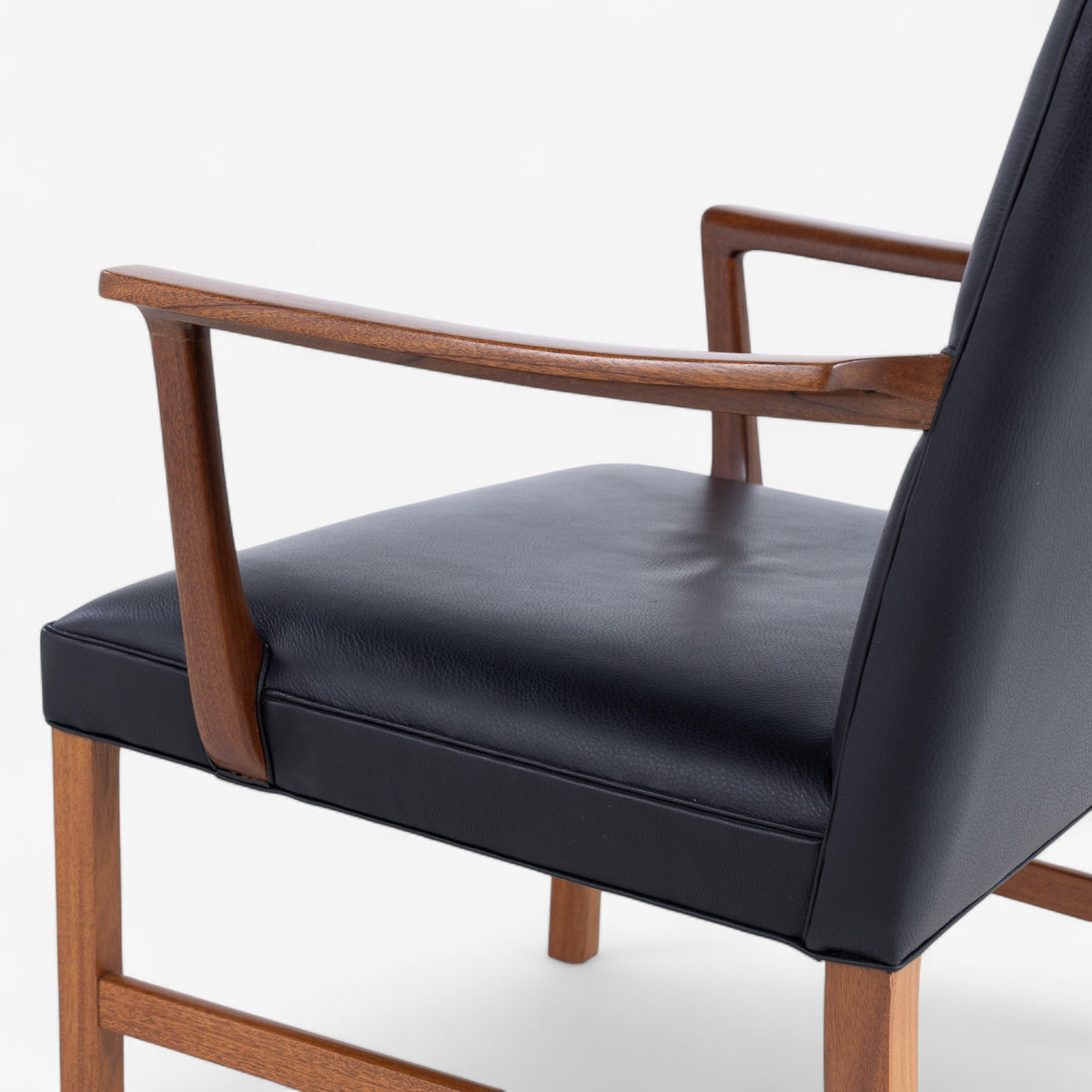 Armchair in mahogany