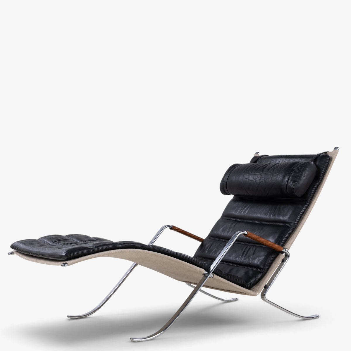FK 87 - 'Grasshopper' in black leather