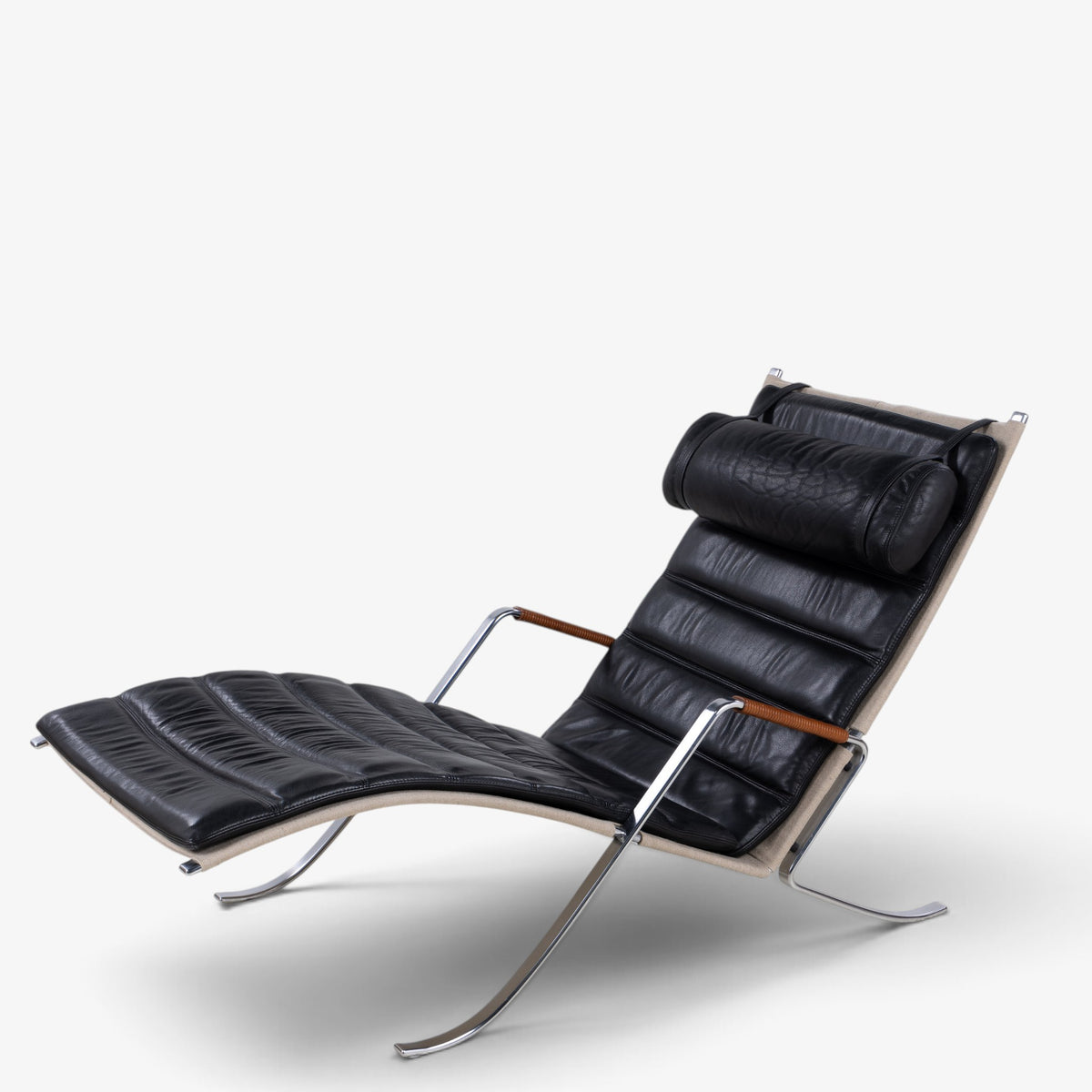 FK 87 - 'Grasshopper' in black leather