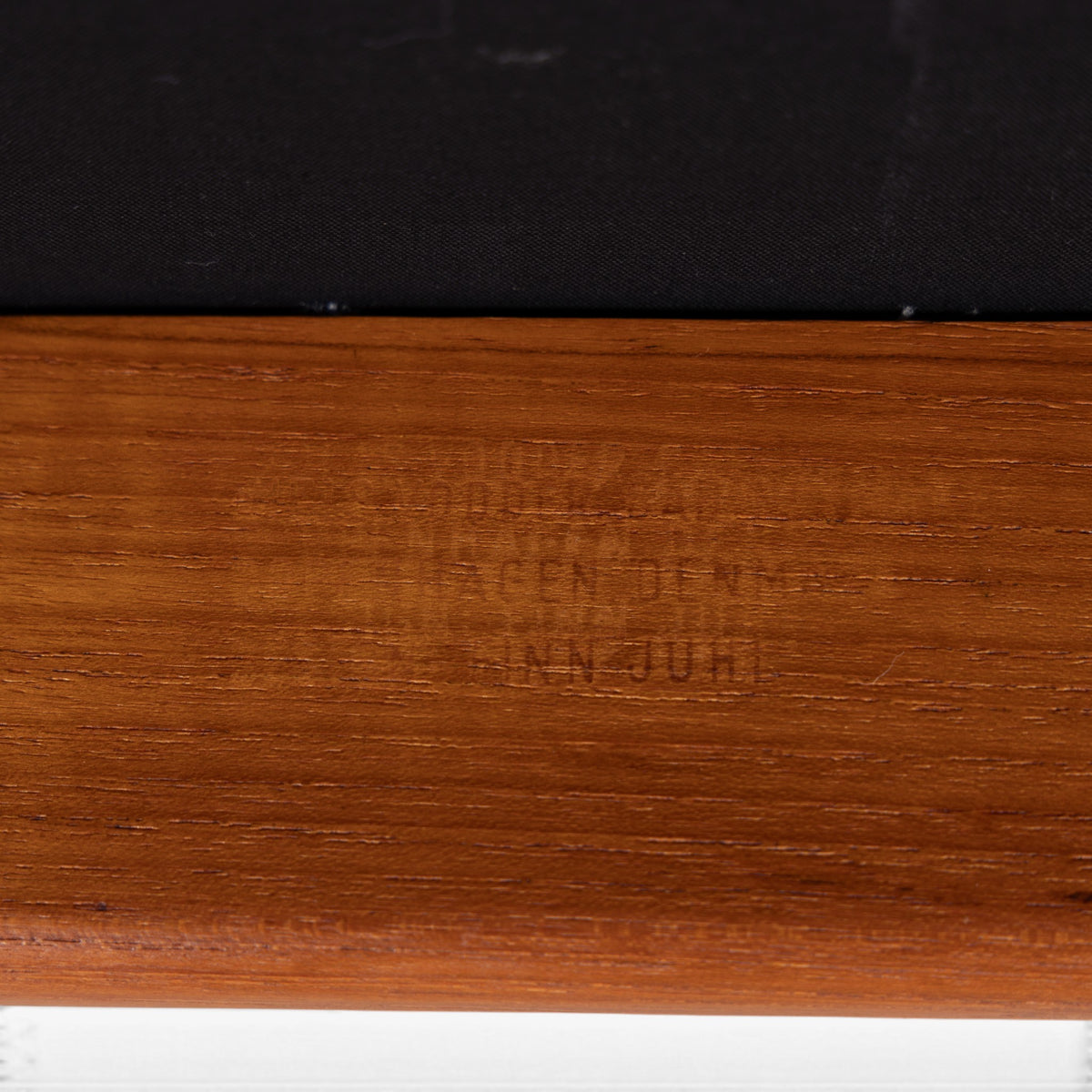NV 53 - 2-seater sofa in teak