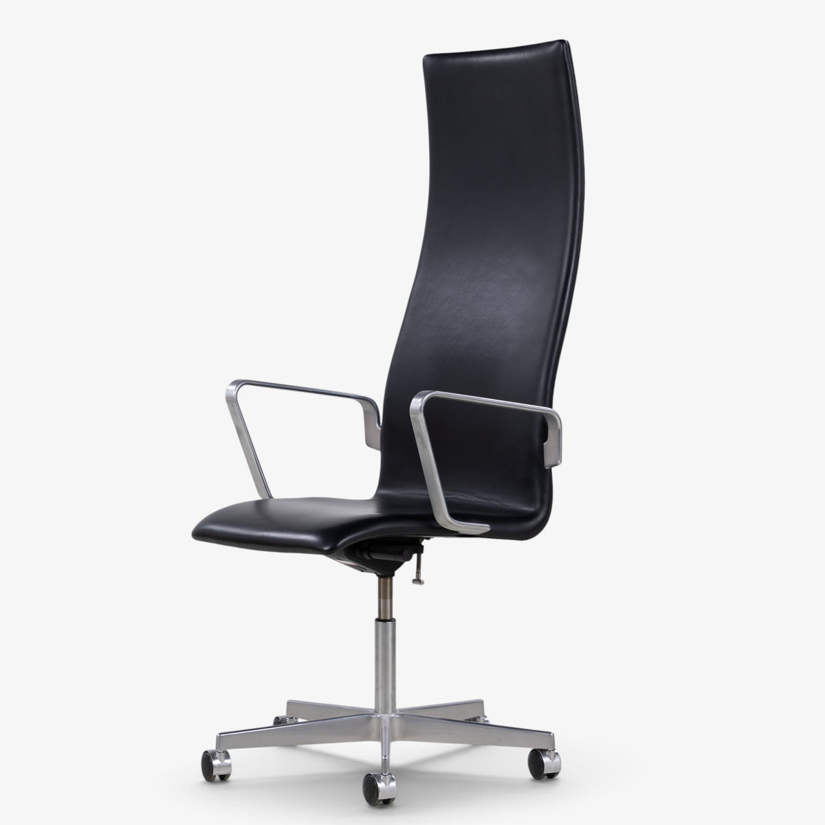 AJ 3292 - Office chair in leather