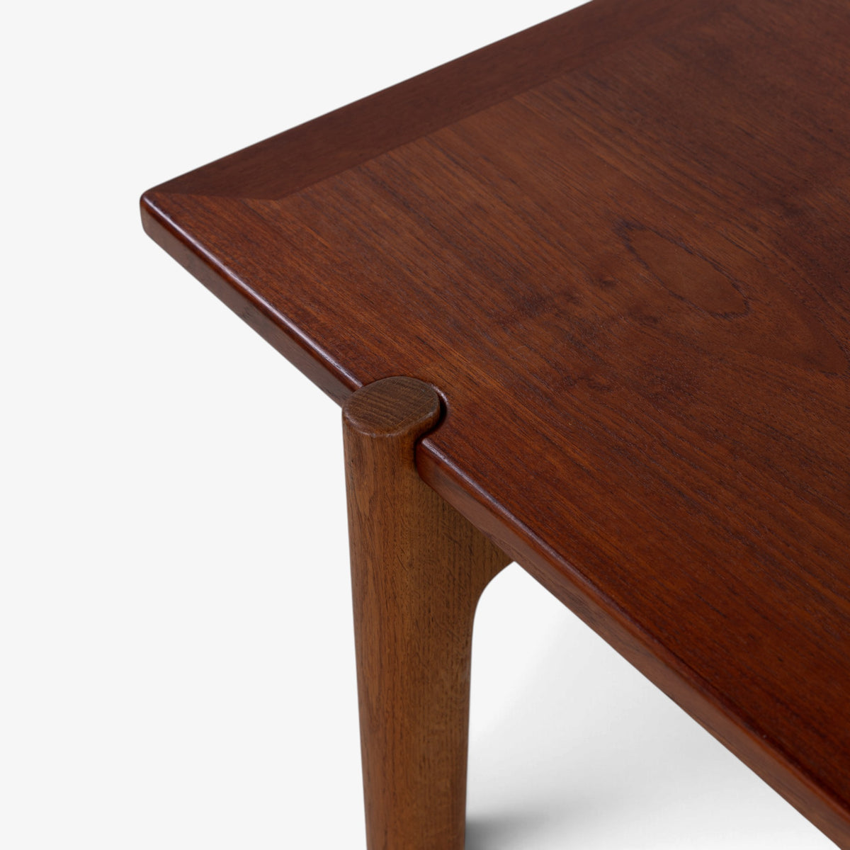 Sofabord i teak