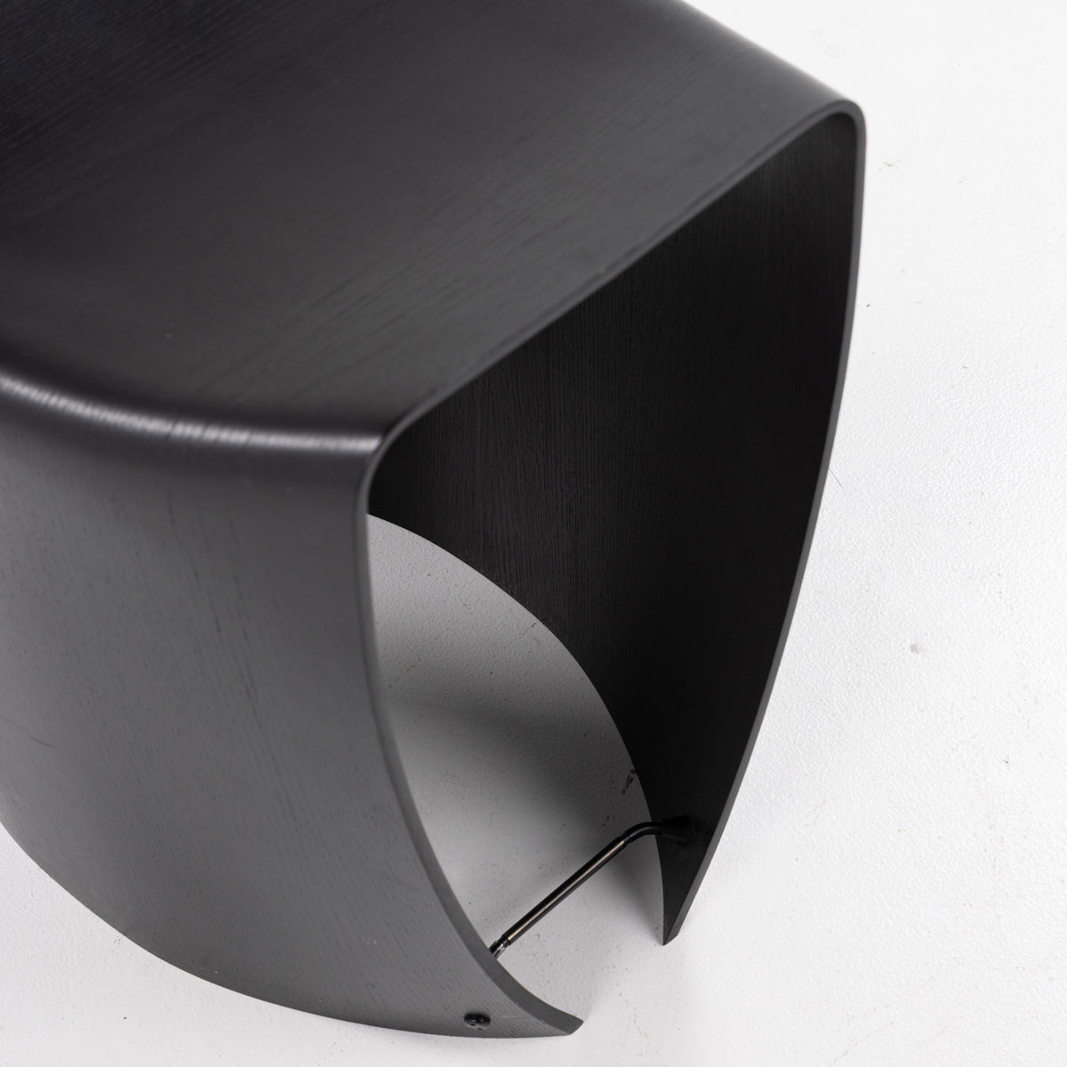 Gallery' stool in black ash