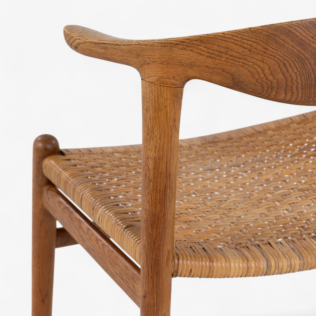 JH 505 - Cown Horn Chair in oak