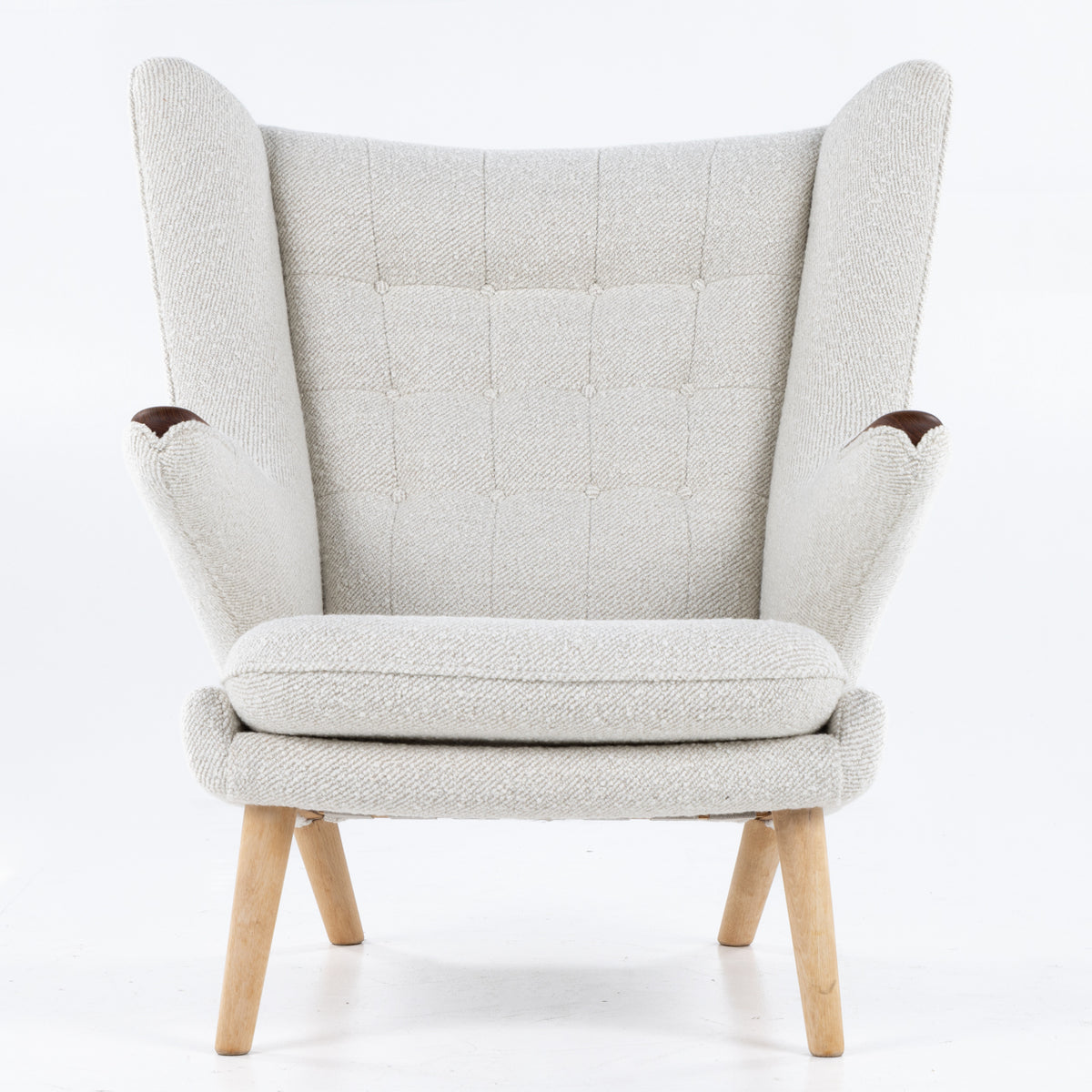 AP 19 - Papa bear chair in light-coloured textile
