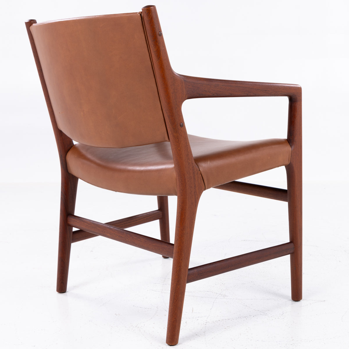 JH 507 - Armchair in teak