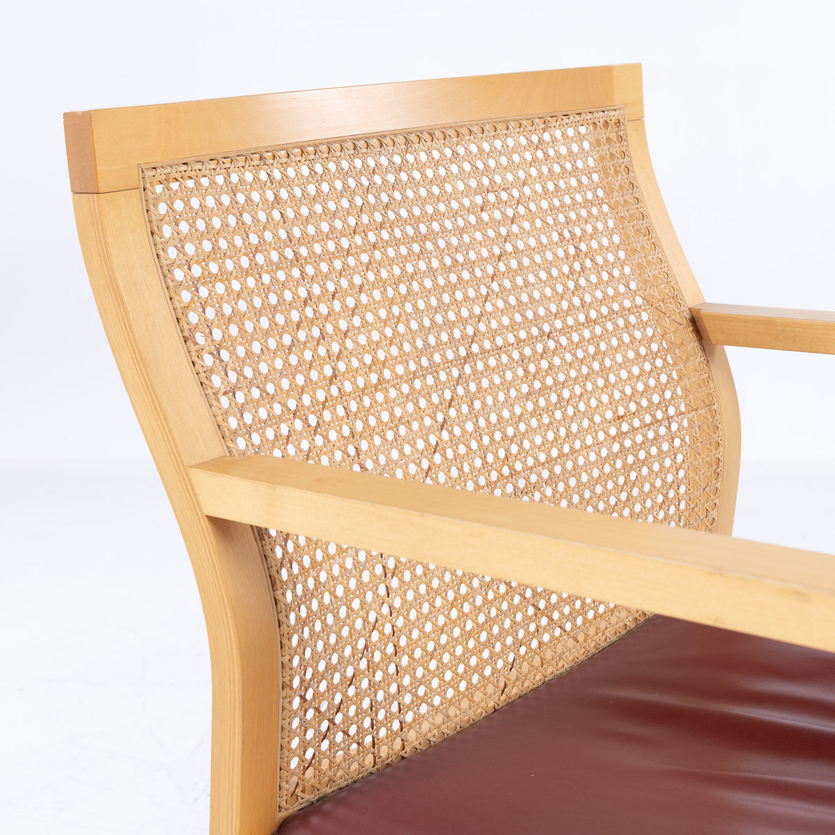 7512 - Arm chair in ash