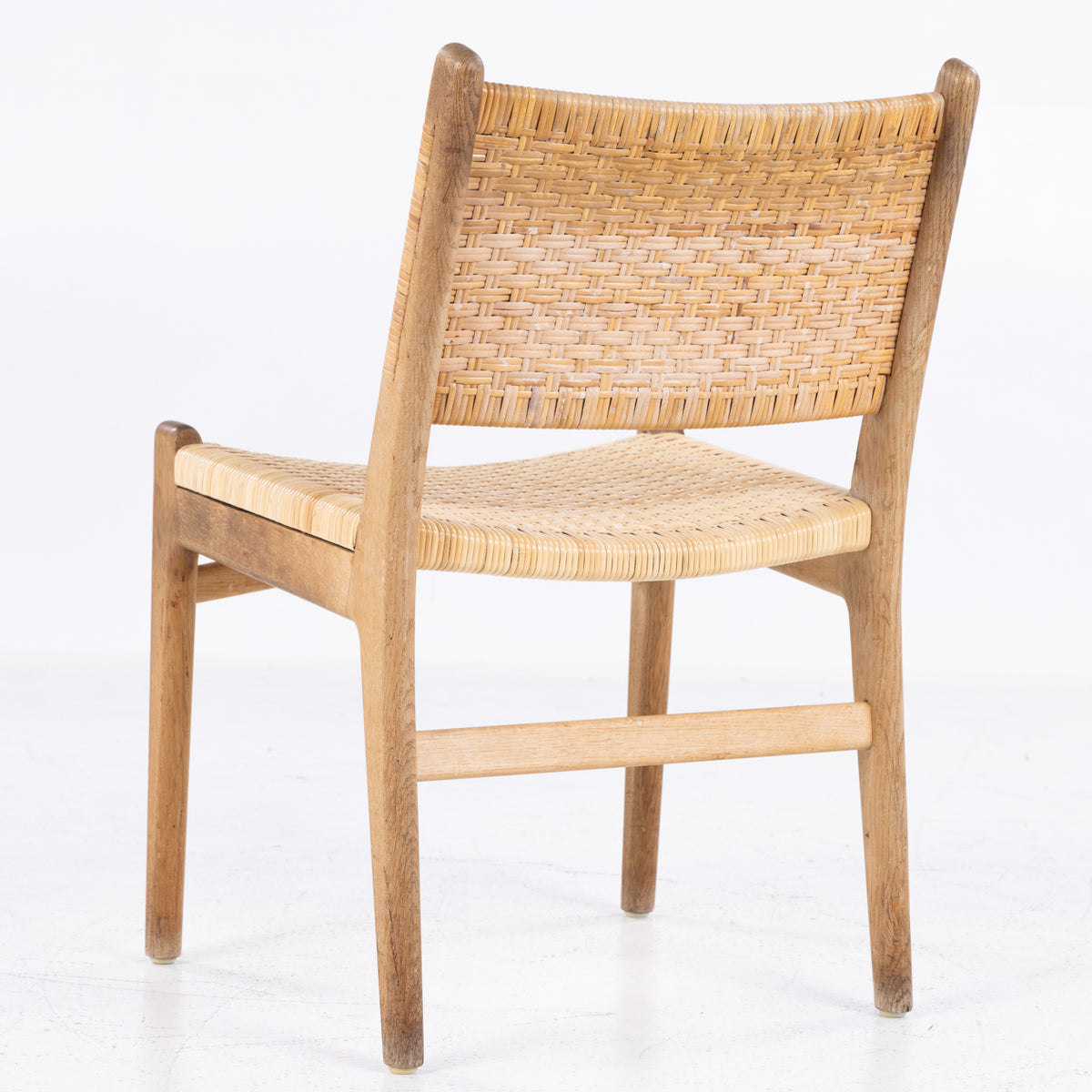 CH 31 - Dining chair in oak