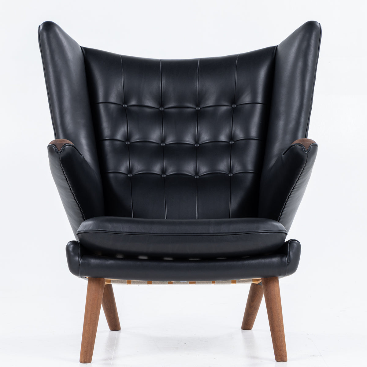 AP 19 - Papa Bear Chair in Elegance leather