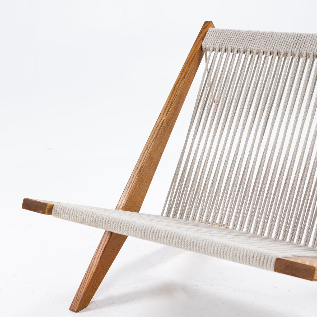 JH 106 - Easy chair in patinated ash