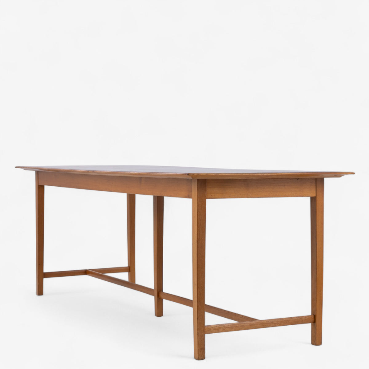Long table in teak