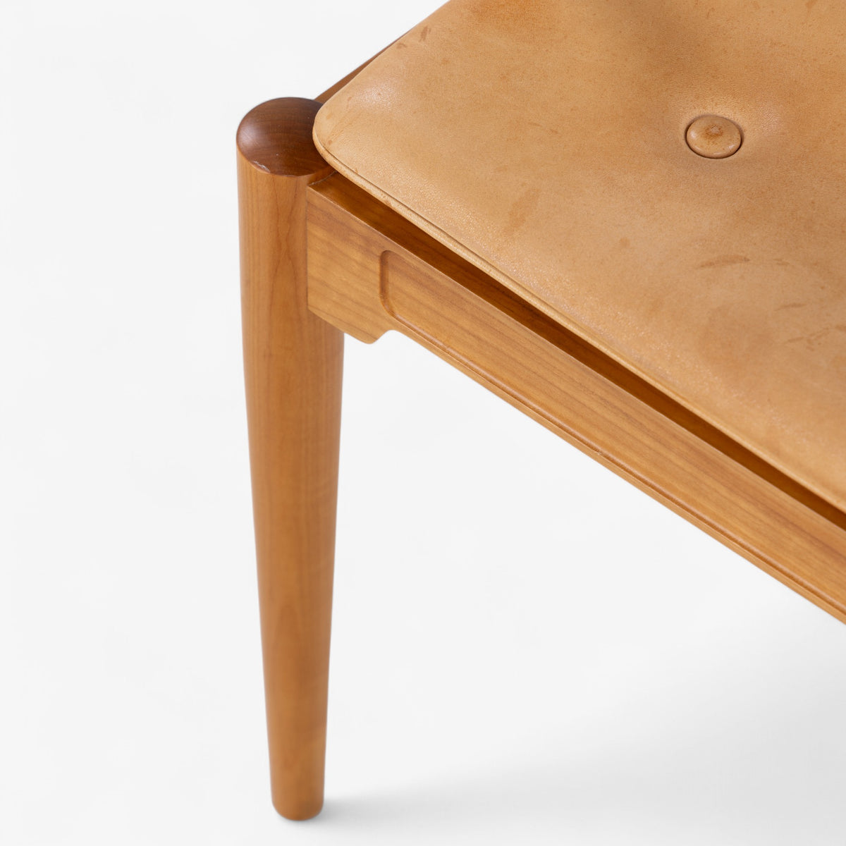 FH 4283 - China Chair in cherry