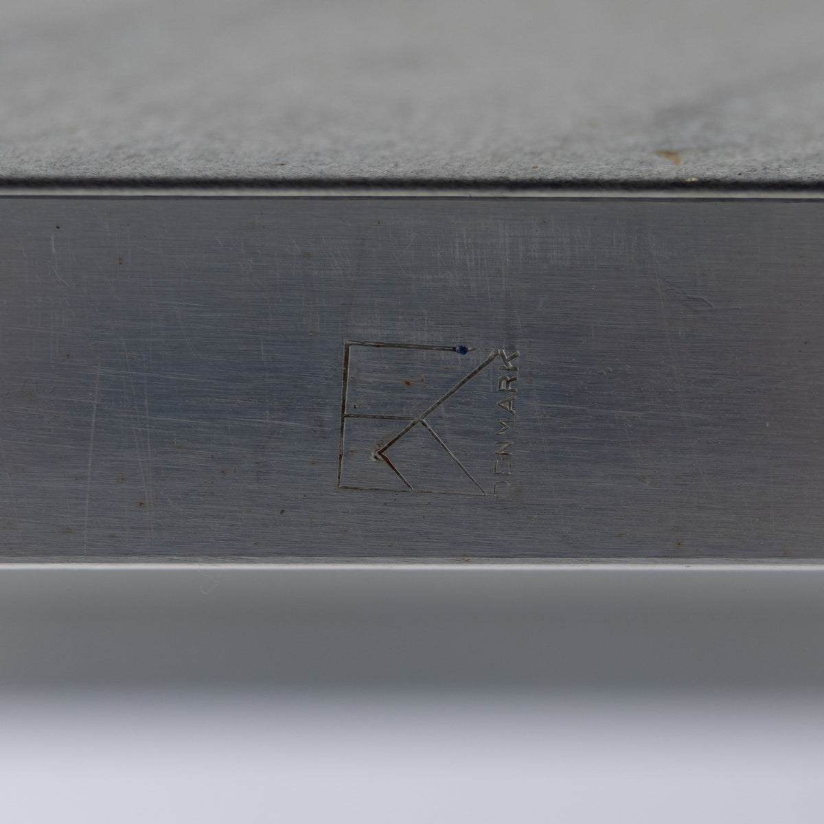 PK 61 - Sofabord m. Cippolini-marmor